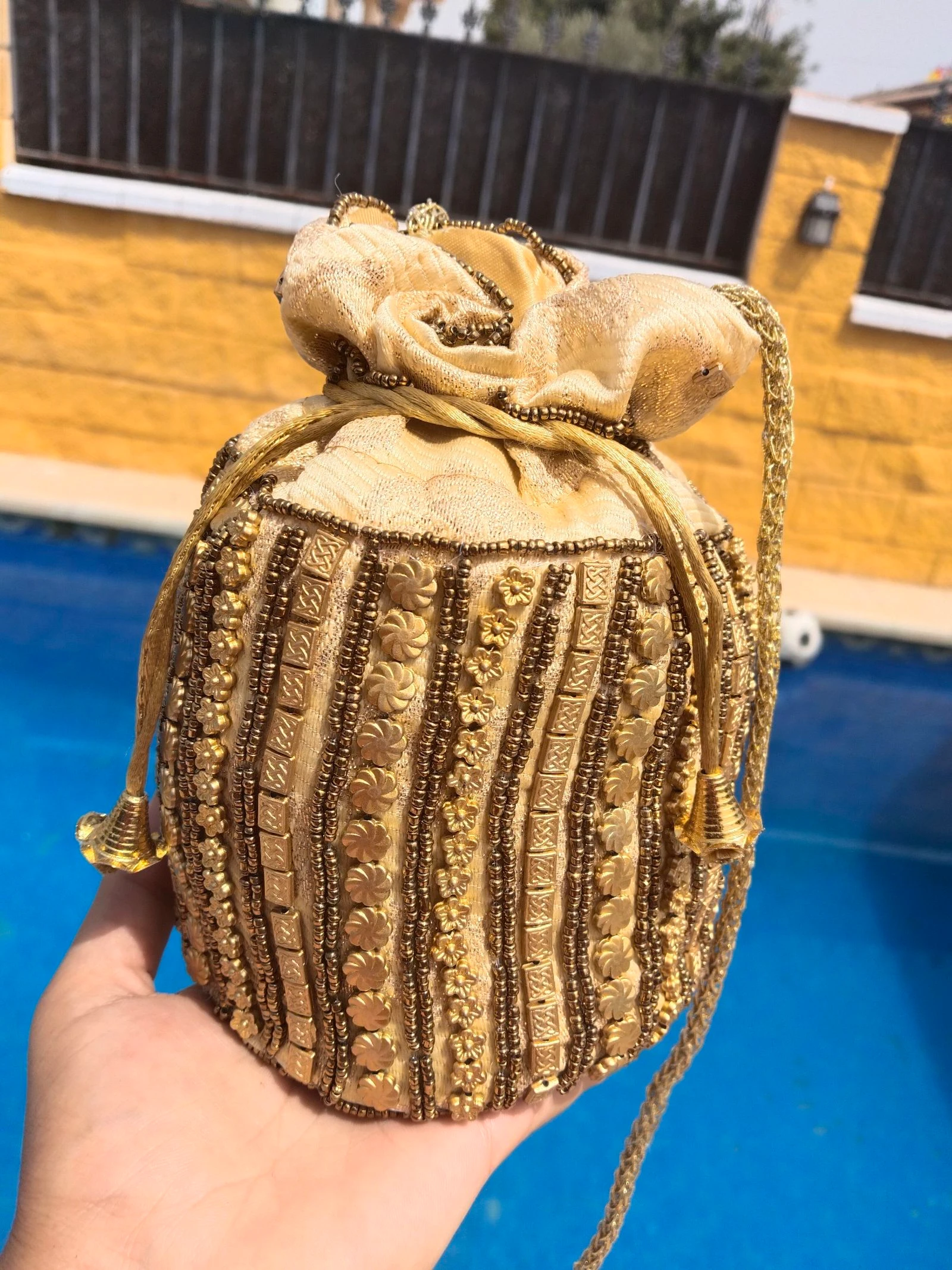 Bolsito bombonera dorado